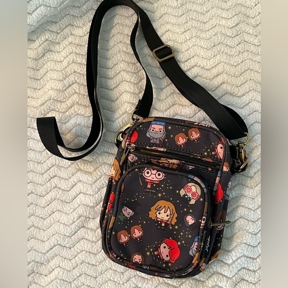 Jujube Harry Potter Cheering Charms Mini Helix Crossbody Messenger Bag - Picture 1 of 13